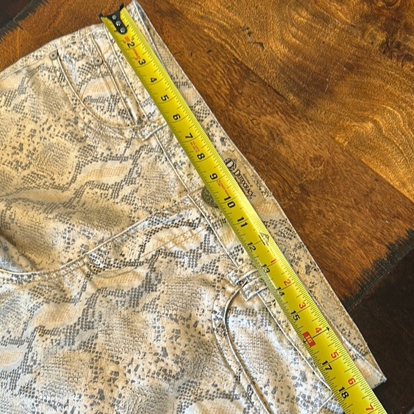 Democracy Snake Print  Justice jegging jeans size 14 EUC - Picture 5 of 5